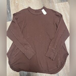 NEW WITH TAGS Aerie brown long sleeve top
